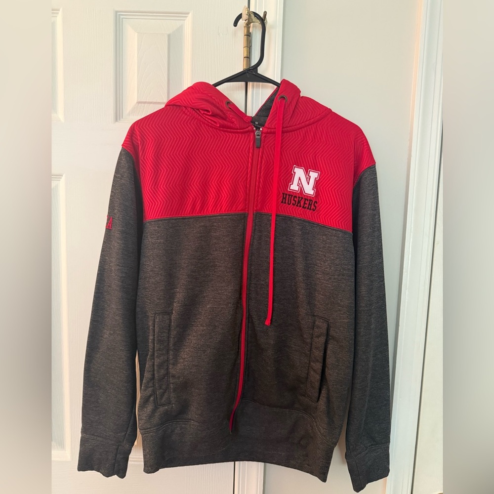 Colosseum Red and Charcoal Huskers Zip-Up Hoodie